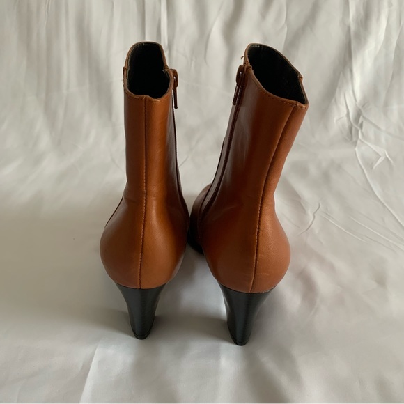 brown ankle boot heels - Picture 4 of 7